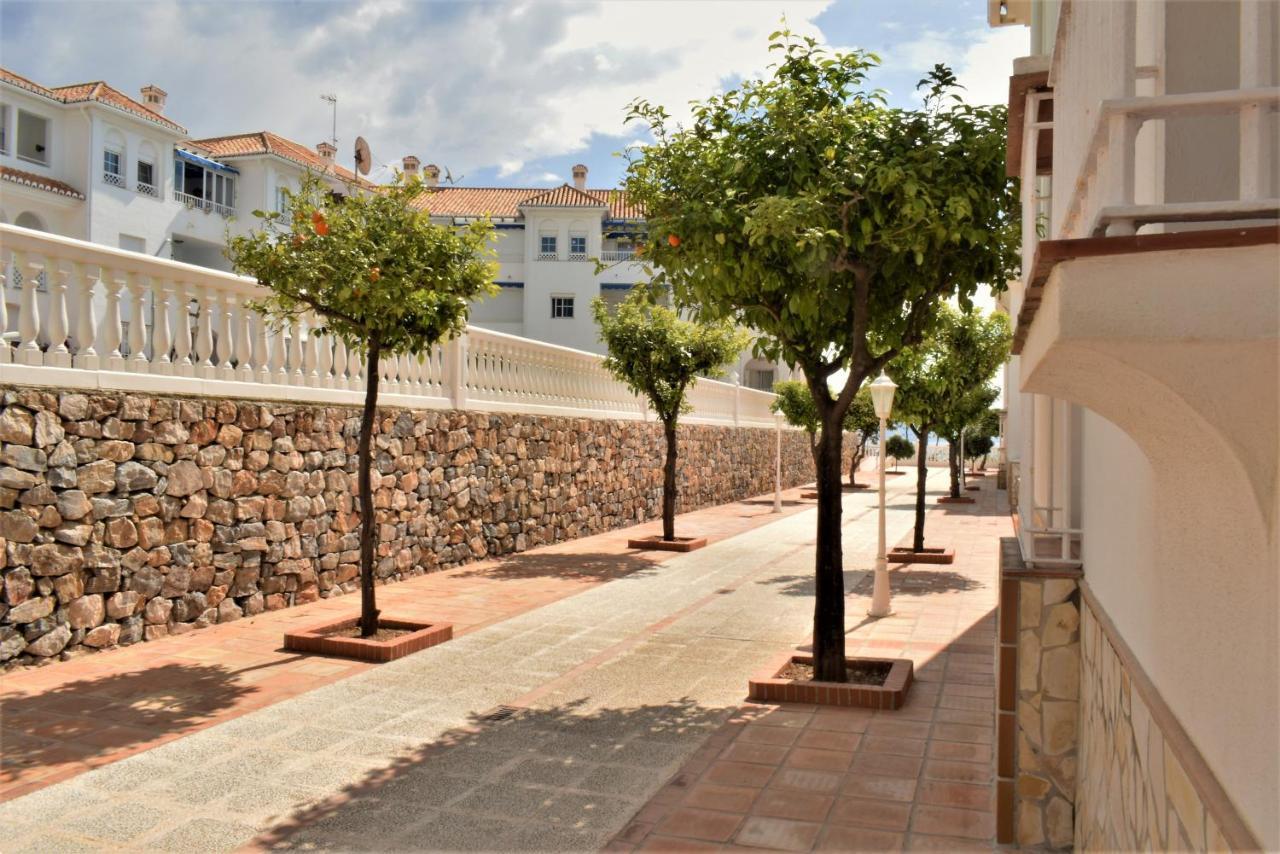 Ferienwohnung Edf. Fuentes A 2ºb Nerja Exterior foto